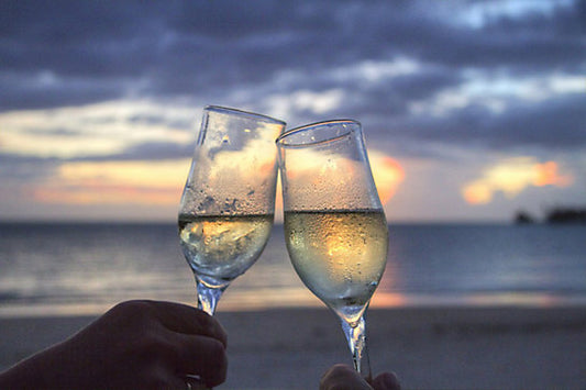 6 Steps to Planning a Romantic Surprise Trip