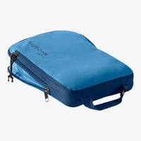 Compression Packing Cube Zipper Detail